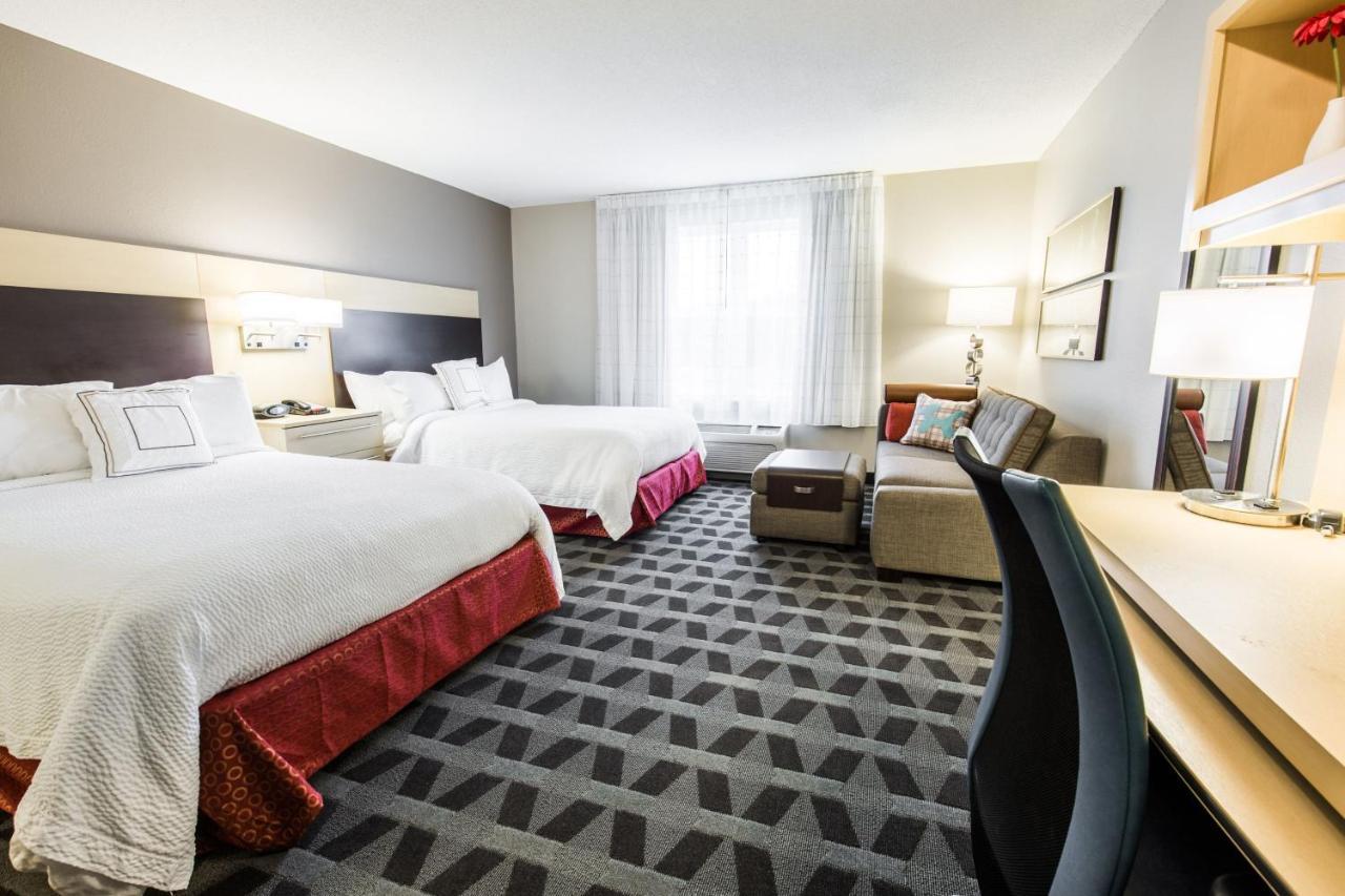 Towneplace Suites By Marriott Gilford Exteriér fotografie