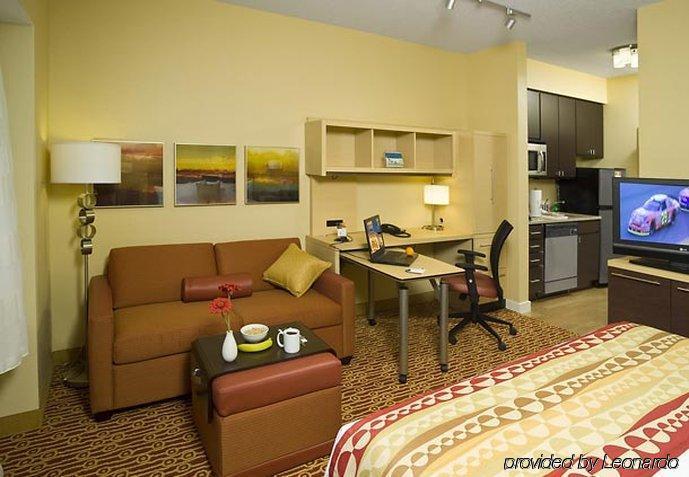 Towneplace Suites By Marriott Gilford Pokoj fotografie